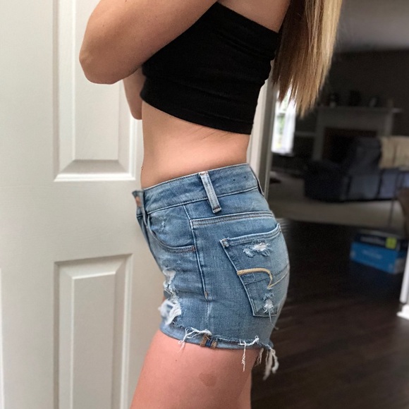 American Eagle Destroyed Hi-Rise Shorties - Picture 3 of 8